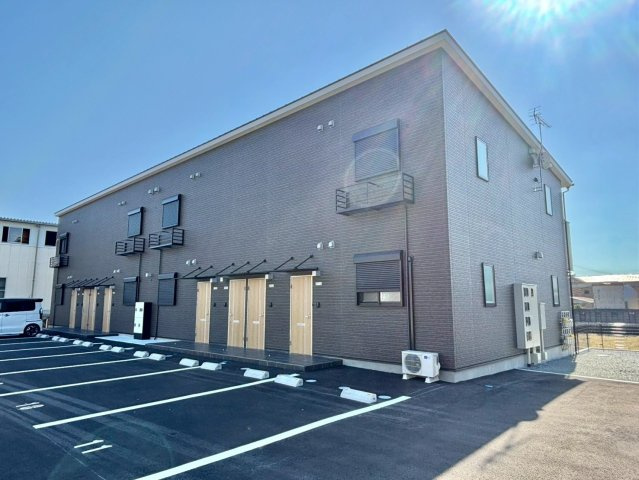 トラミッドヴィラ花田の外観