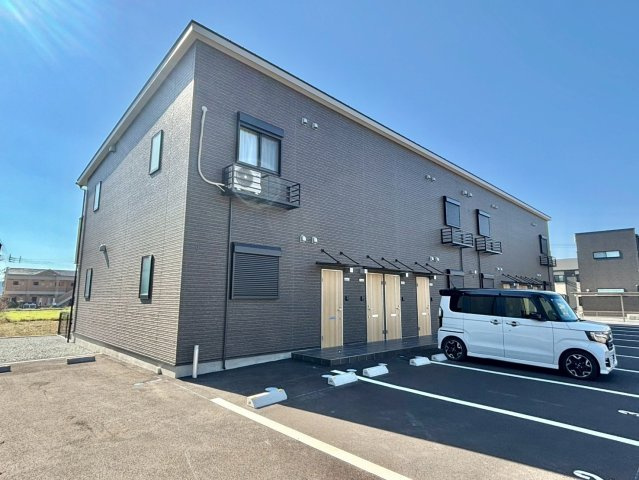 トラミッドヴィラ花田の外観