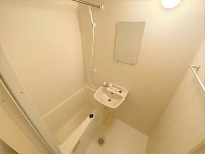 【浴室】 | レオパレス保田窪壱番館 | 設備・使用は号室により異なる為、現況を優先いたします。