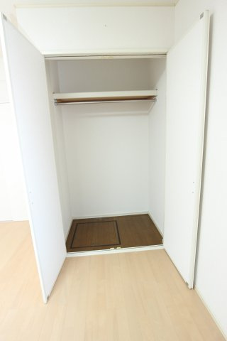 アーシャーハウス Cの収納