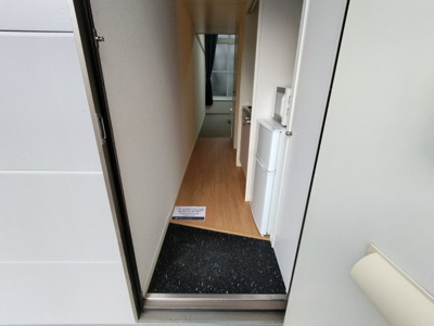 【玄関】 | レオパレスパークサイド南熊本 | 設備・仕様は号室により異なる為、現況を優先致します。