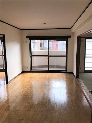 【居間・リビング】 | ライオンズマンション新大江第２ | リビング