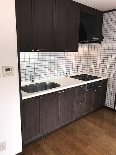 ライオンズマンション新大江第２のキッチン|システムキッチン