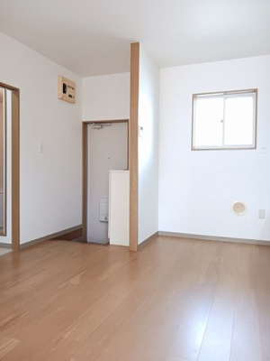 【居間・リビング】 | ガーデン日向