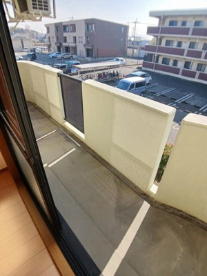 【バルコニー】 | サン・アムール壱番館