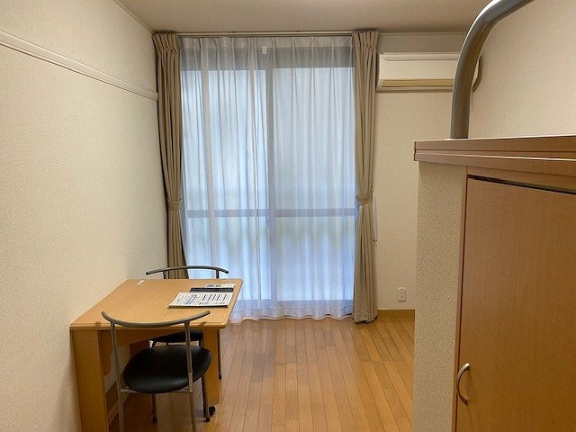 レオパレスよろずまちの寝室|設備・使用は号室により異なる為、現況を優先致します。