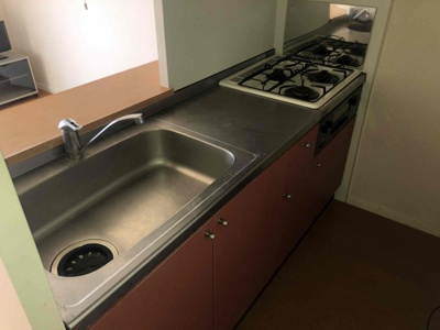 【キッチン】 | レオパレスＭ・コスモス | 設備・仕様は号室により異なる為、現況を優先致します。