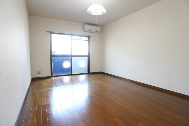 ユニテック健軍の居間・リビング