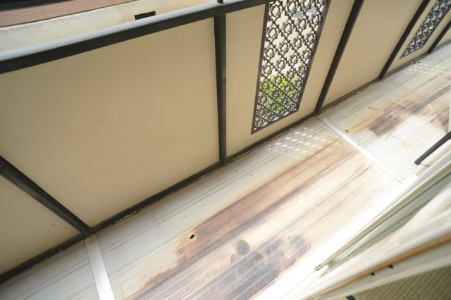 ルミエールＢ棟のバルコニー