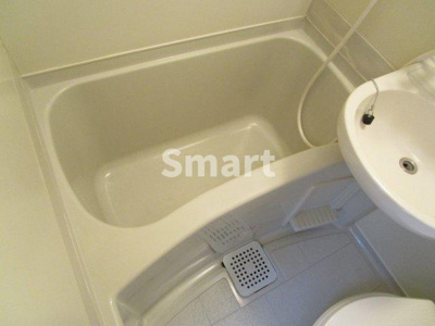 【浴室】 | ルイーズ中野