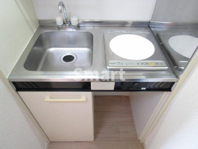 【キッチン】 | ルイーズ中野