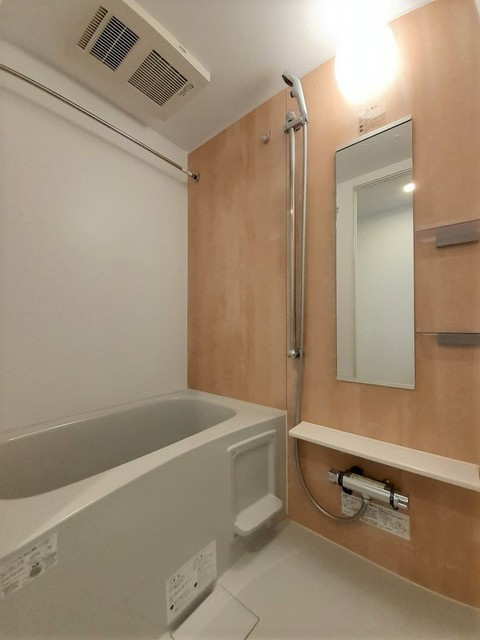 藤沢市湘南台５丁目のアパートの浴室