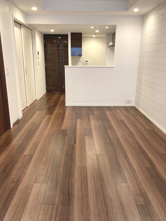 グランドメゾン桜新町の居間・リビング