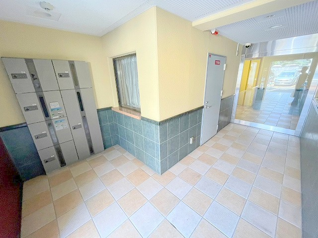 ヴェローノ新大阪北のエントランス