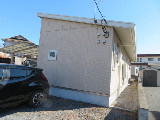 高崎市吉井町下小長根　中古1500の外観