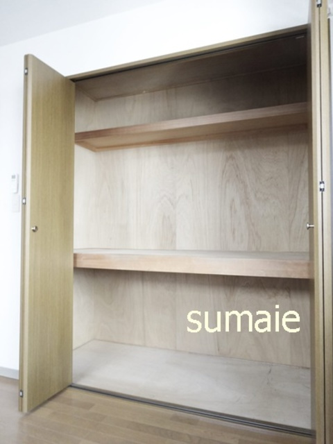 荒川区西日暮里２丁目の賃貸マンションの収納