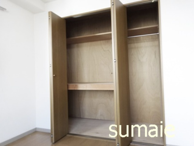 荒川区西日暮里２丁目の賃貸マンションの収納