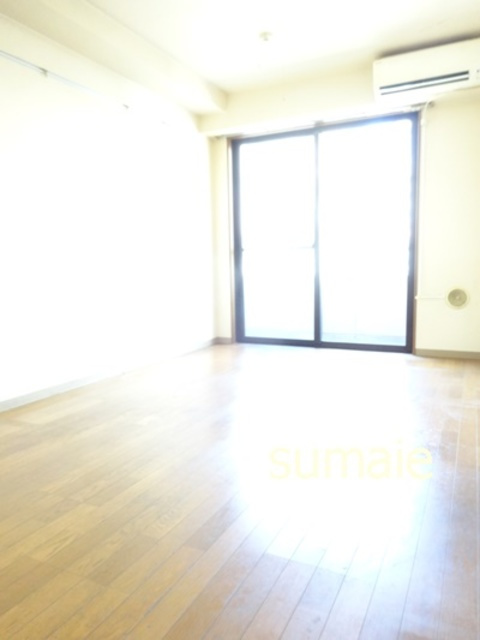 荒川区西日暮里２丁目の賃貸マンションの居間・リビング|明るい室内☆