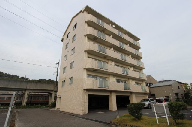 イーストエントピア