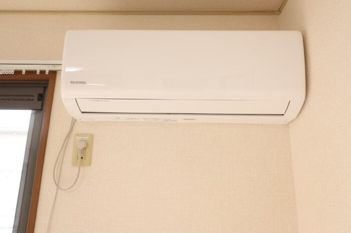 コンフォール・オリエの設備|エアコンは２基付いています
