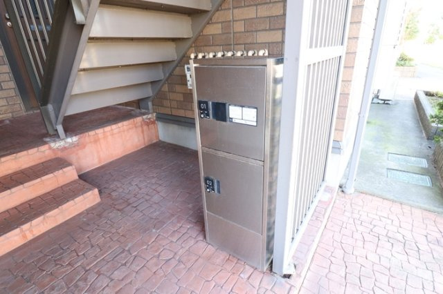 コンフォール・オリエのその他共用部分|宅配BOX完備