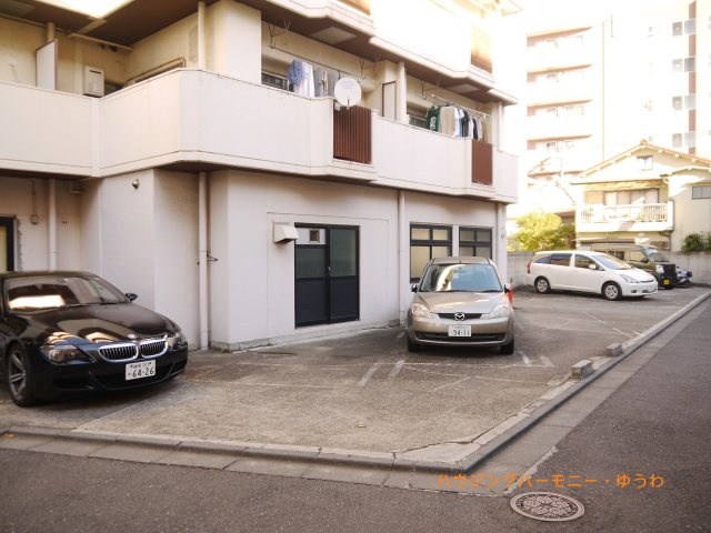 【駐車場】 | 角一サンハイツ神谷 | 自走式の駐車場がありますので、車必須のかたには、安心です。