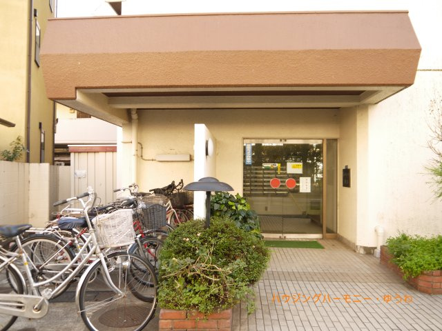 【エントランス】 | 角一サンハイツ神谷 | 清廉とされたエントランスになっています。