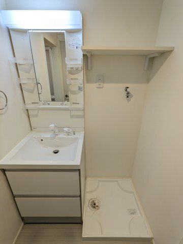 ハーモニーテラスキノメンマチ2の洗面所|コンパクトで使いやすい洗面所