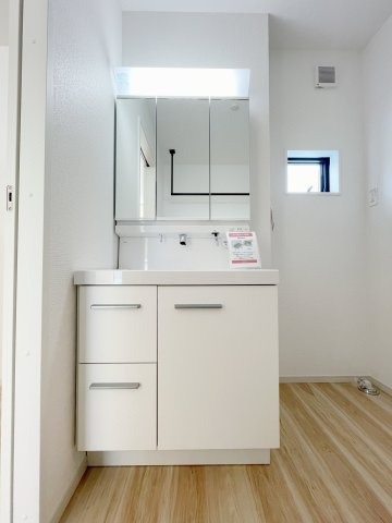 新築戸建・新築建売　福島市吉倉1期　吉井田小学校・岳陽中学校の独立洗面台|つけおき洗いも可能な独立洗面台！