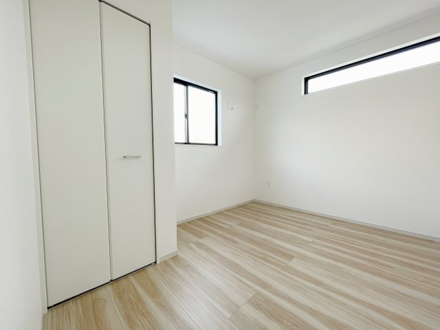 新築戸建・新築建売　福島市吉倉1期　吉井田小学校・岳陽中学校の洋室