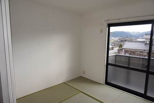 グランデールのバルコニー|和室のお部屋ですよ◇