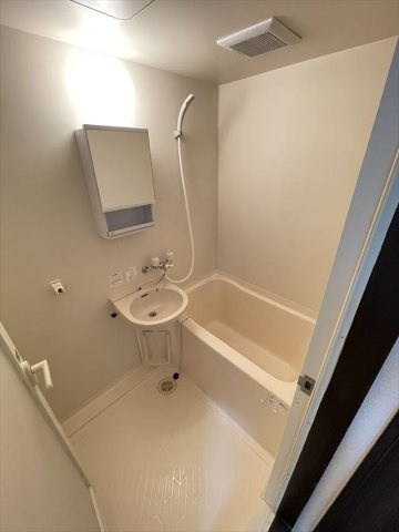 エクセル吉岡Ⅱの浴室|日々の暮らしに欠かせないお風呂です