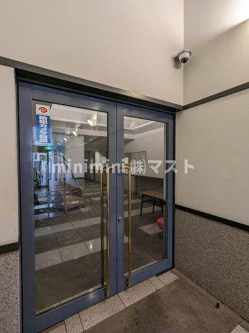 プリメーロ江戸堀のエントランス