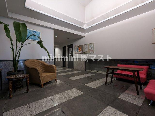 プリメーロ江戸堀のロビー