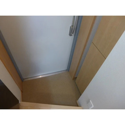 【玄関】 | ピアルアーナ 東古松