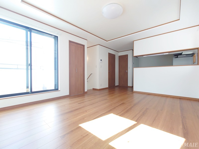 赤羽台3丁目戸建ての居間・リビング|リビングです☆