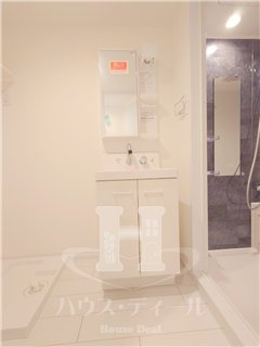 【洗面所】 | プリマベーラ板橋本町 | 広い洗面スペース