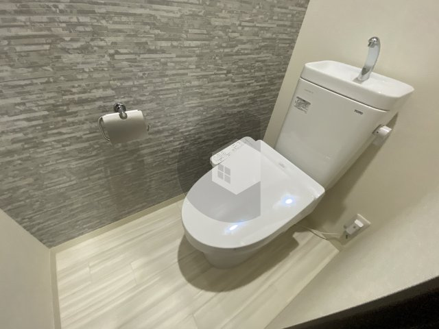 フジパレス八戸ノ里6番館のトイレ