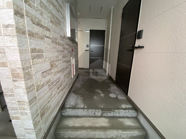 フジパレス八戸ノ里6番館のロビー