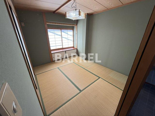ラジュール箕面の寝室