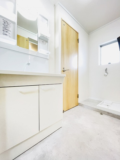 【ランドリースペース】