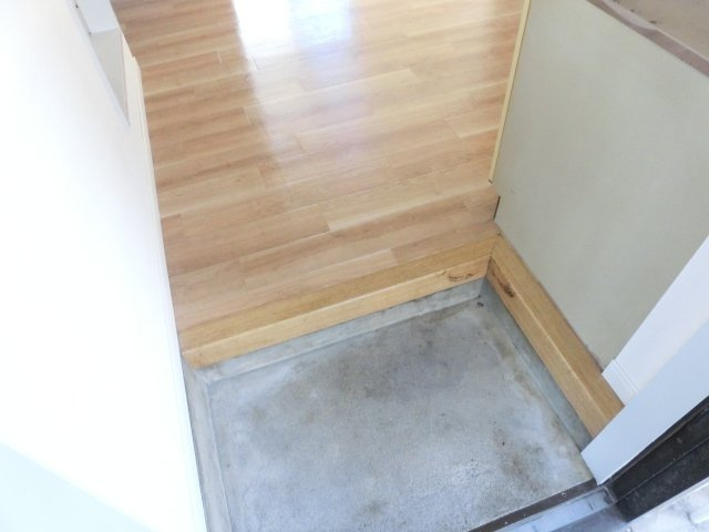 ホワイトハイツの玄関|玄関です