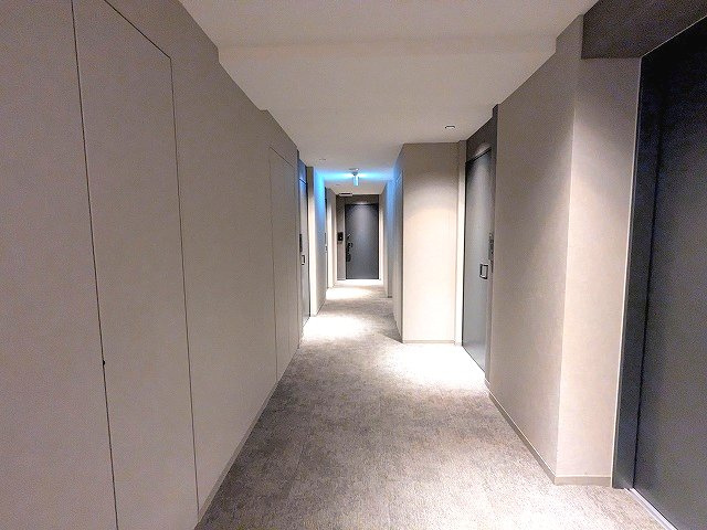 プライムメゾン入谷の設備|ホテルライクな内廊下