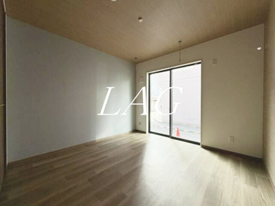 【居間・リビング】 | ハウズライフ厚木二番館 | 洋室のお部屋です。