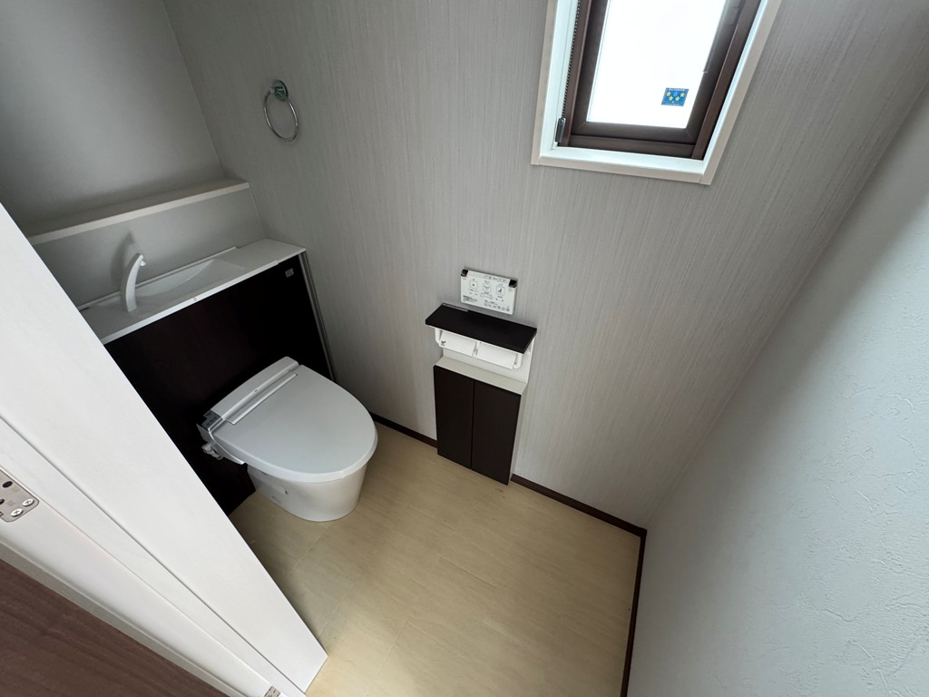 筑後市熊野未入居オール電化のトイレ
