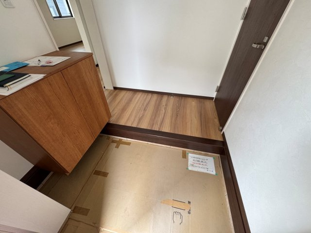 筑後市熊野未入居オール電化の玄関