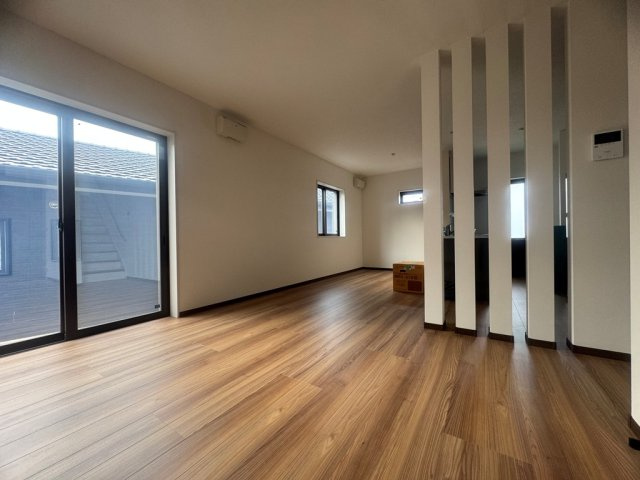 筑後市熊野未入居オール電化の居間・リビング