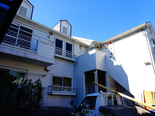 ストークハイツ西永福のエントランス|落ち着いたエントランスです