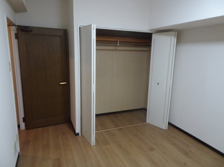 【洋室】 | 移瀬ガーデンハイツ　6階