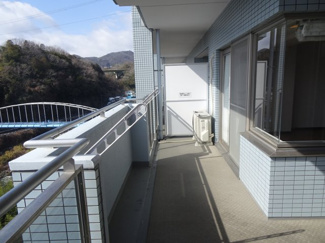 【バルコニー】 | 移瀬ガーデンハイツ　6階